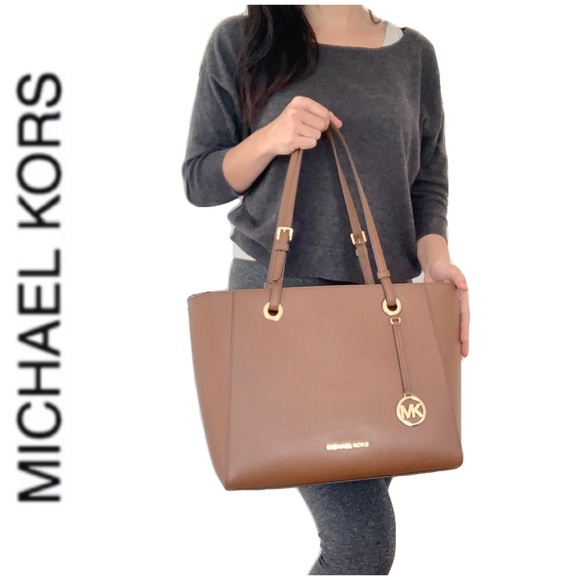 NWT authentic MK Walsh leather tote luggage - Picture 2 of 6